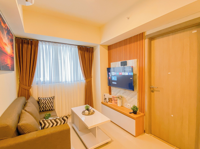 Living area 4, Cozy And Functional 2Br At Apartment Meikarta, Cikarang
