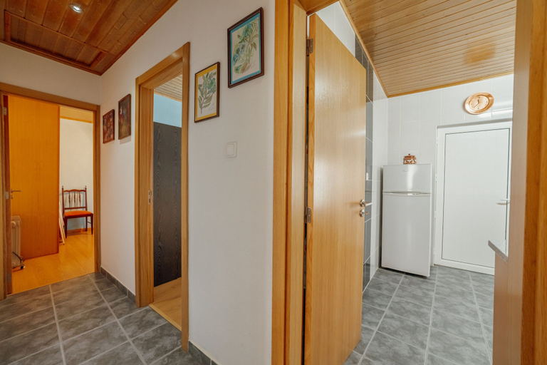 Room 5, Casa DO Malhadinhas by Vacationy, Vila Nova de Paiva