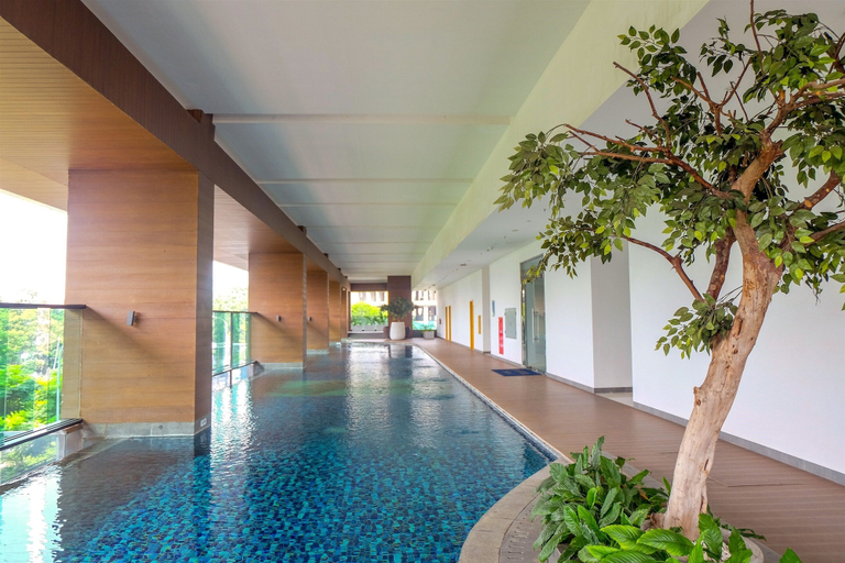 Pool 2, Scenic And Modern Studio At Apartment Capitol Suites, Central Jakarta