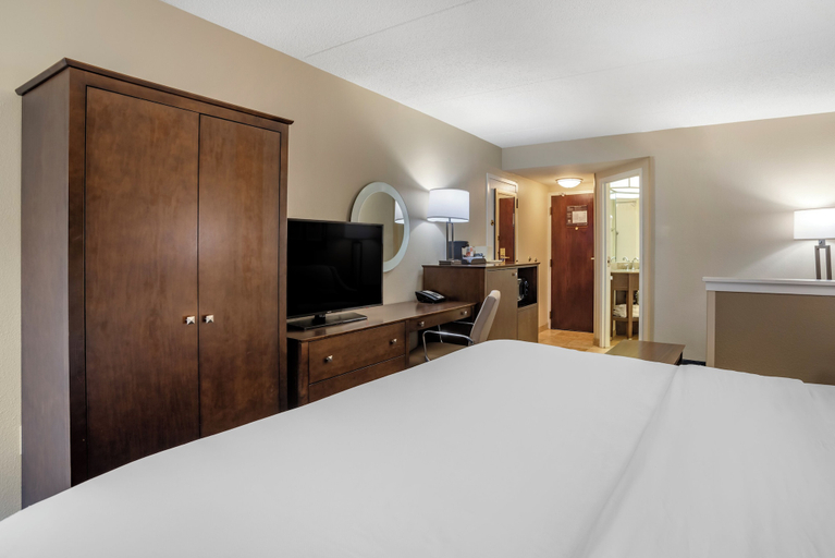 Bedroom 3, Comfort Inn & Suites Newark - Wilmington, New Castle