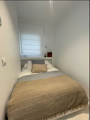 Room 3, La Petite For t Seaview Flat in Marbella, Málaga