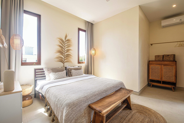 Room 4, Luxury 4BR Villa With Private Pool in Canggu, Badung