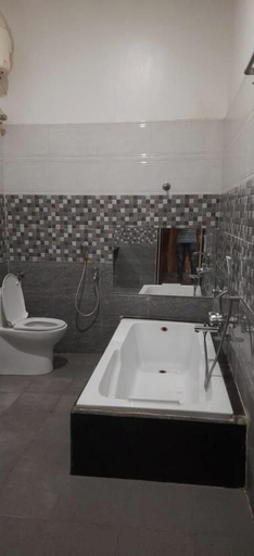 Bathroom 3, Sandy Ridge Resort, South Andaman