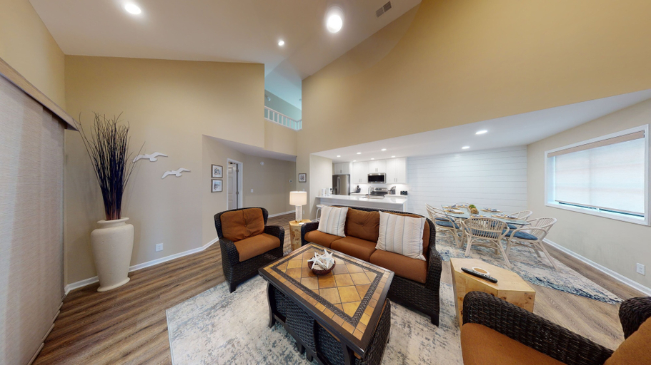 Interior 3, Club Villas Unit 2D, Brunswick