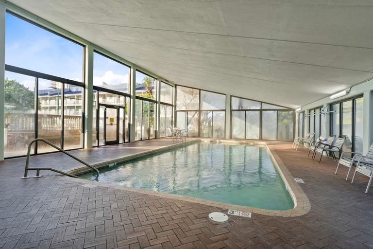 Sport & Beauty 3, Seaside Beach & Racquet 5117, Baldwin