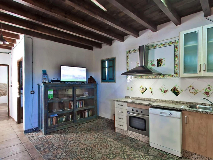 Others 5, Country House near Sierras Subbeticas Park, Granada