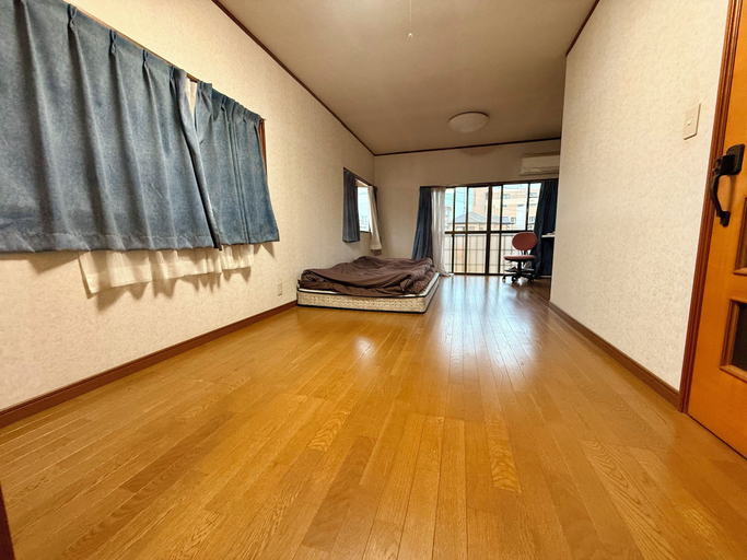 Room 2, SakuraHouse, Saitama