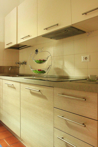 Private kitchen 4, Apartment in Lezzeno by Lake Como's Serenity, Como