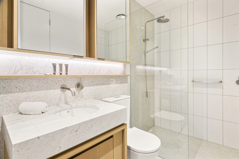 Bathroom 5, Brand-new 2-bed With Rooftop Access, Melbourne