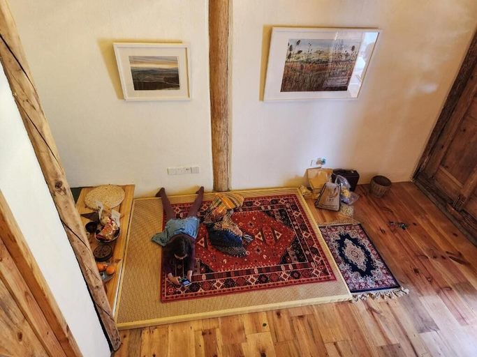 Interior 5, Secret Moon, Dali Bai