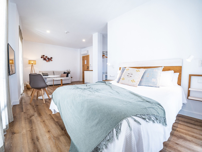 Room 2, Deluxe Apartment in Ayamonte, Huelva
