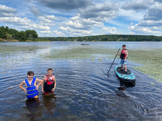 Room 5, 2 Lake Cabins Pool+hottub Game Room 23acs, Sullivan