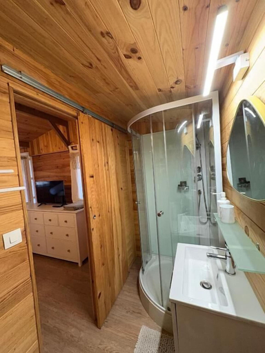 Bathroom 2, LE CHALET DES PINS, Landes