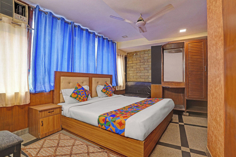 Room 2, Fabhotel Silver Inn Residency, Delhi