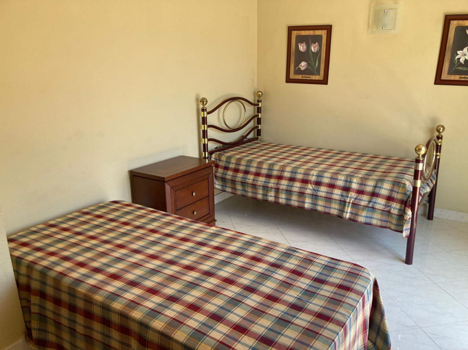 Room 4, Praia da Rocha Flat Balcony, Portimão