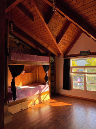 Others 3, Hostel Cosmo, Bariloche