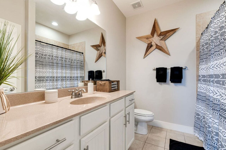 Interior 2, Star Studded - Near Music Row- Private Balcony, Davidson