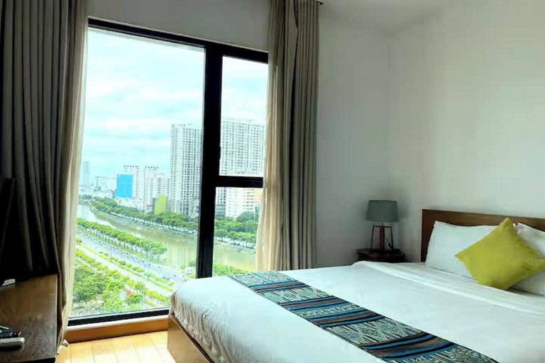 Room 4, Nova D'mension Luxury Vacation Residence, District 1