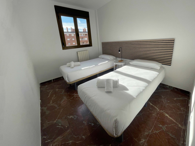 Room 3, Apartamentos el Pilar Suites 3000, Zaragoza