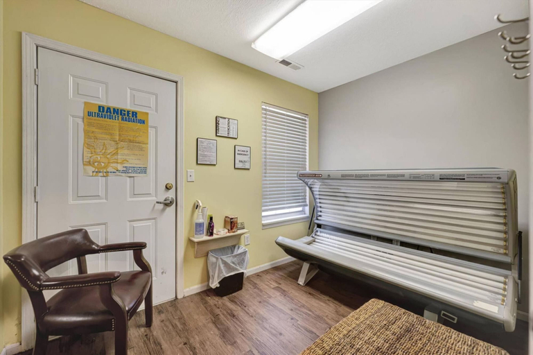 Others 5, 2 Bedroom Apartment Next To Rivian, McLean