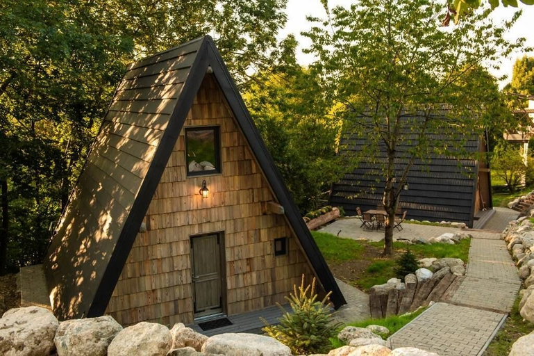Exterior 5, Hai la Munte Bran, Bran