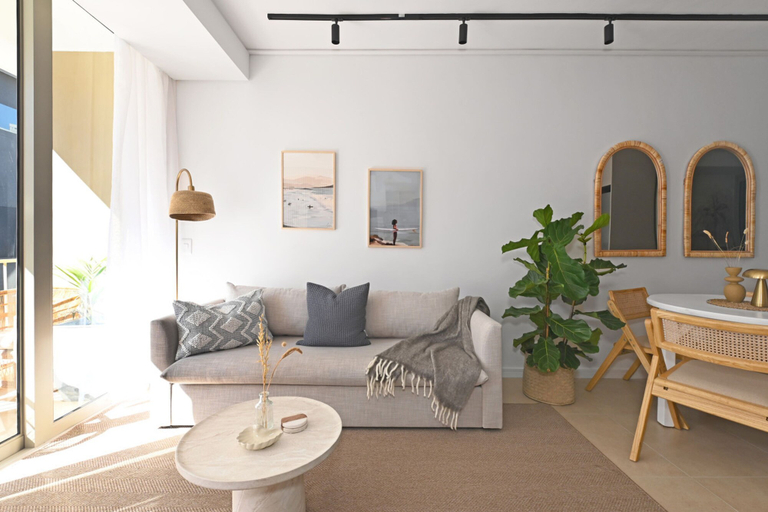 Room 4, Quiet 1bed Green Point Retreat Central and Elegant, City of Cape Town