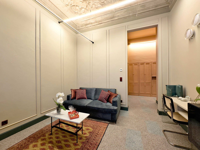 Room 4, Cinisca Suite Rose in Bologna, Bologna