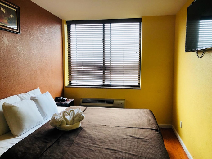 Bedroom 3, The Vue Hotel Express, New York