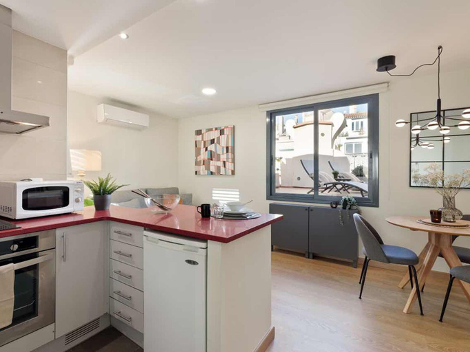 Private kitchen 3, Penthouse in Barcelona With Large Terrace, Barcelona