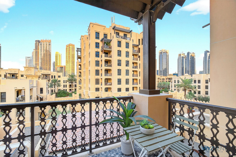 City view 5, WYZ RENT|Arabian Elegance 1BR Zanzabeel 1 w Views, Dubai