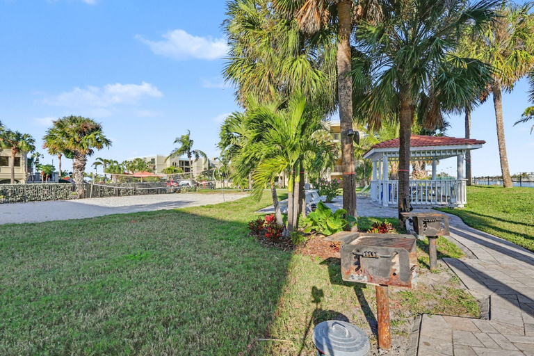 Others 4, Land's End 11-306 Beach Front - Premier, Pinellas