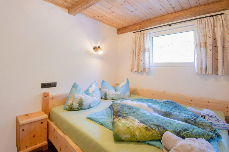 Room 4, Cabin With Sauna Near Spieljoch Ski, Schwaz