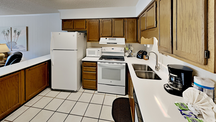 Interior 5, A Place at the Beach IV G143, Horry