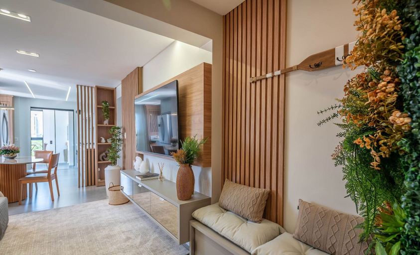 Living area 5, Apt w/ BBQ Near the Beach in Pereque Fel0502, Porto Belo