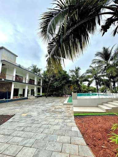 Pool 5, Grovestay, Kannur