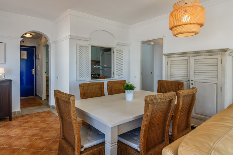 Dining 2, Beachfront Family Comfort Apartment, Huelva