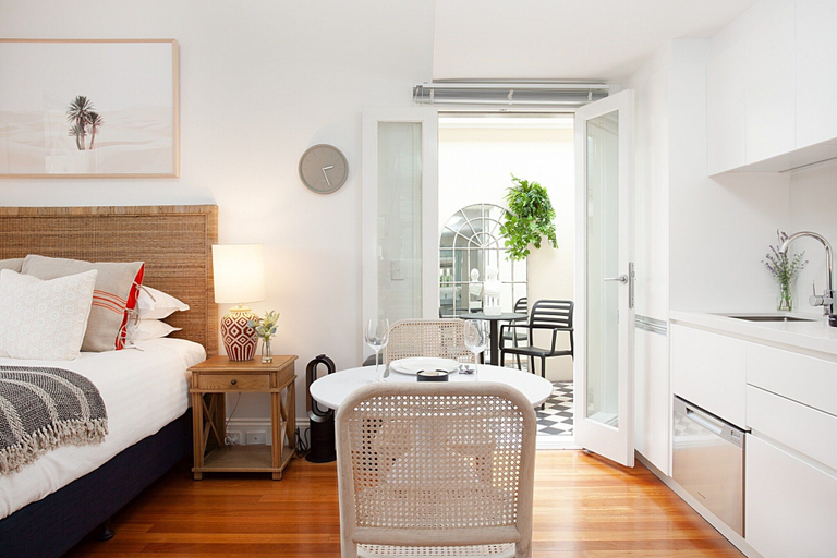 Others 4, Modern and Cosy Inner West Apartment, Sydney