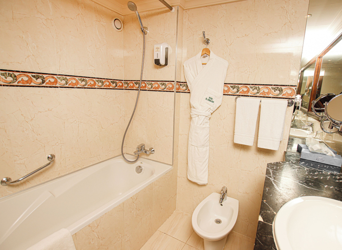 Bathroom 5, El Andalous Lounge & Spa Hotel, Marrakech