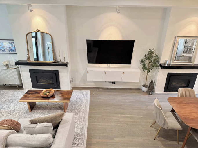 Interior 2, Essence of DC Vibrant Shaw With 2 Parking Slots - 4 Bedroom, Washington D.C.