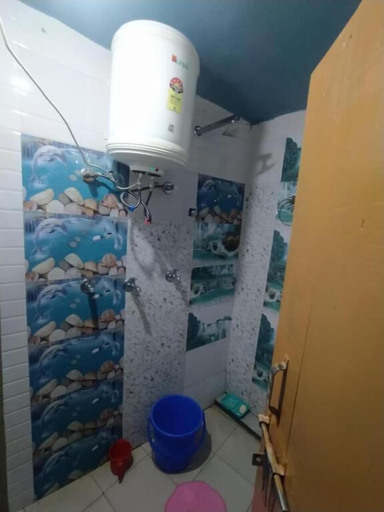 Bathroom 2, The Gangotri Homestay By Preet rS, Uttarkashi