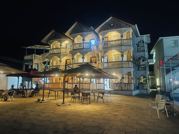 Outdoor dining, JAH Luxury Suites, Port Loko