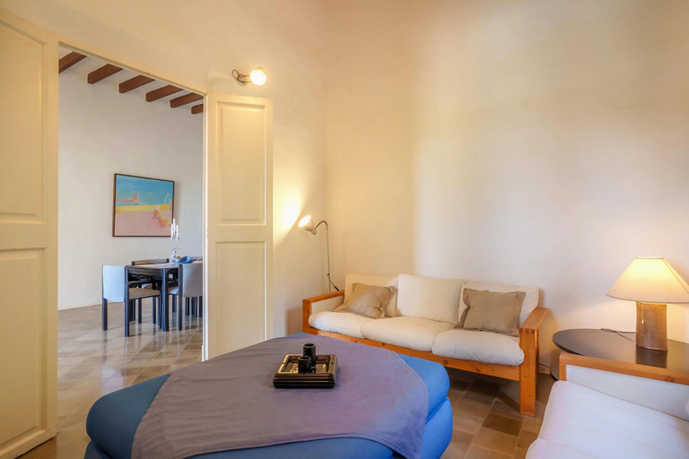 Living room 2, 10-guest Beachfront Villa in Mallorca, Baleares