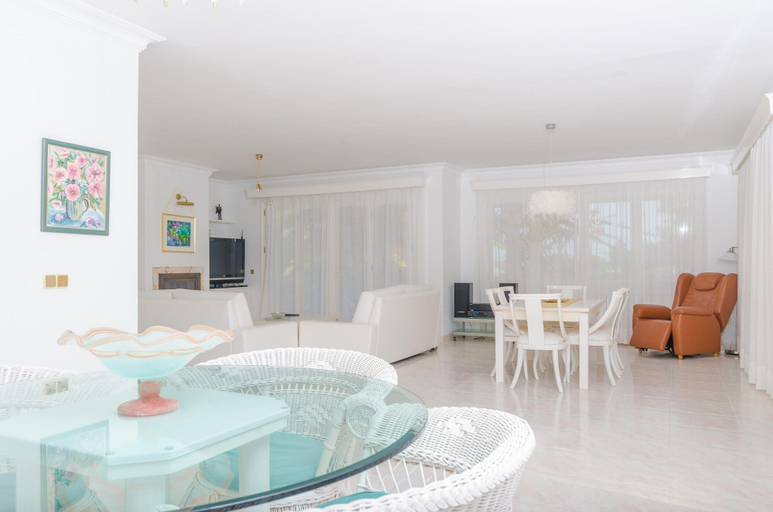 Others 2, Casa Bonita - Villa With Pool, Baleares