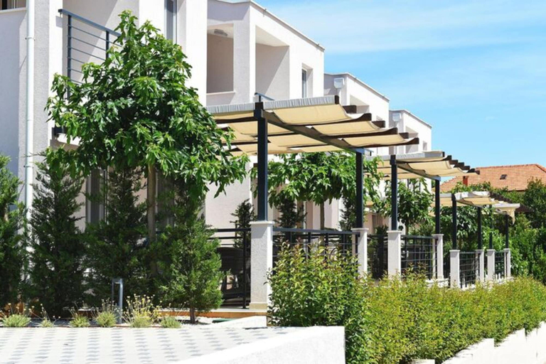 Exterior 3, Apartment on Ugljan With Pool & Sandy Beach, Preko