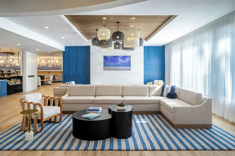 Public Area 4, Delta Hotels by Marriott™ Jacksonville Deerwood, Duval