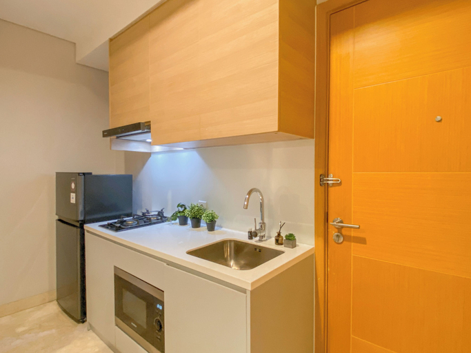 Private kitchen 2, Fully Furnished And Elegant 2Br At Apartment Capitol Suites, Jakarta Pusat