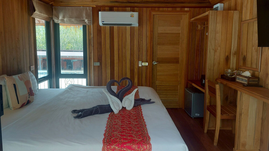 Bedroom 2, Chomview Lanta Water Park Resort, Ko Lanta