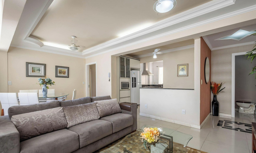 Living area 4, Apts Just 210m From the Beach in Balneario Camboriu - Edis, Balneário Arroio do Silva