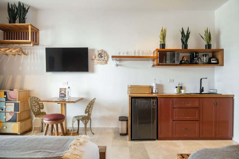 Room 3, w Gleaming Loft w Balcony in Bocagrande, Cartagena de Indias