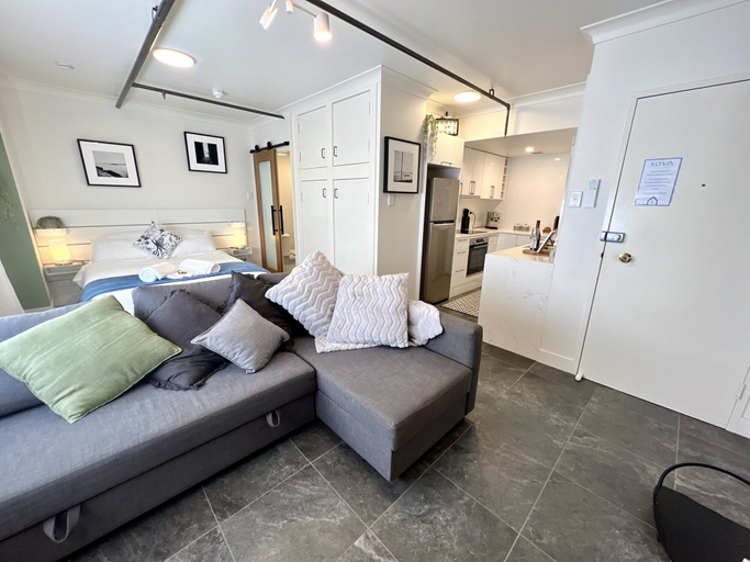 Living room 4, Stylish Studio in the Heart of the City, Brisbane